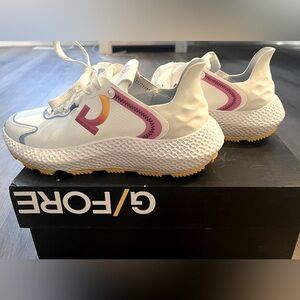 G/Fore women’s 6.5